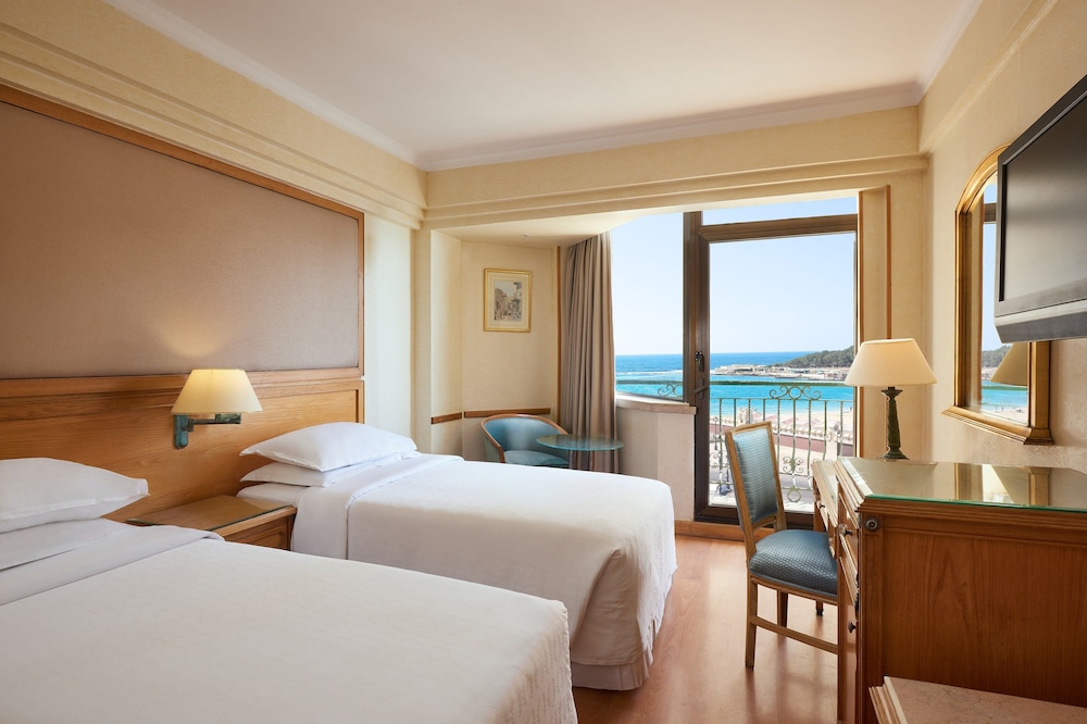 Sheraton Montazah Hotel 14/35