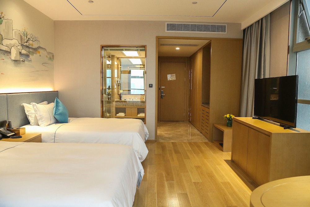 Ramada Encore by Wyndham Hangzhou Aoti 33/64