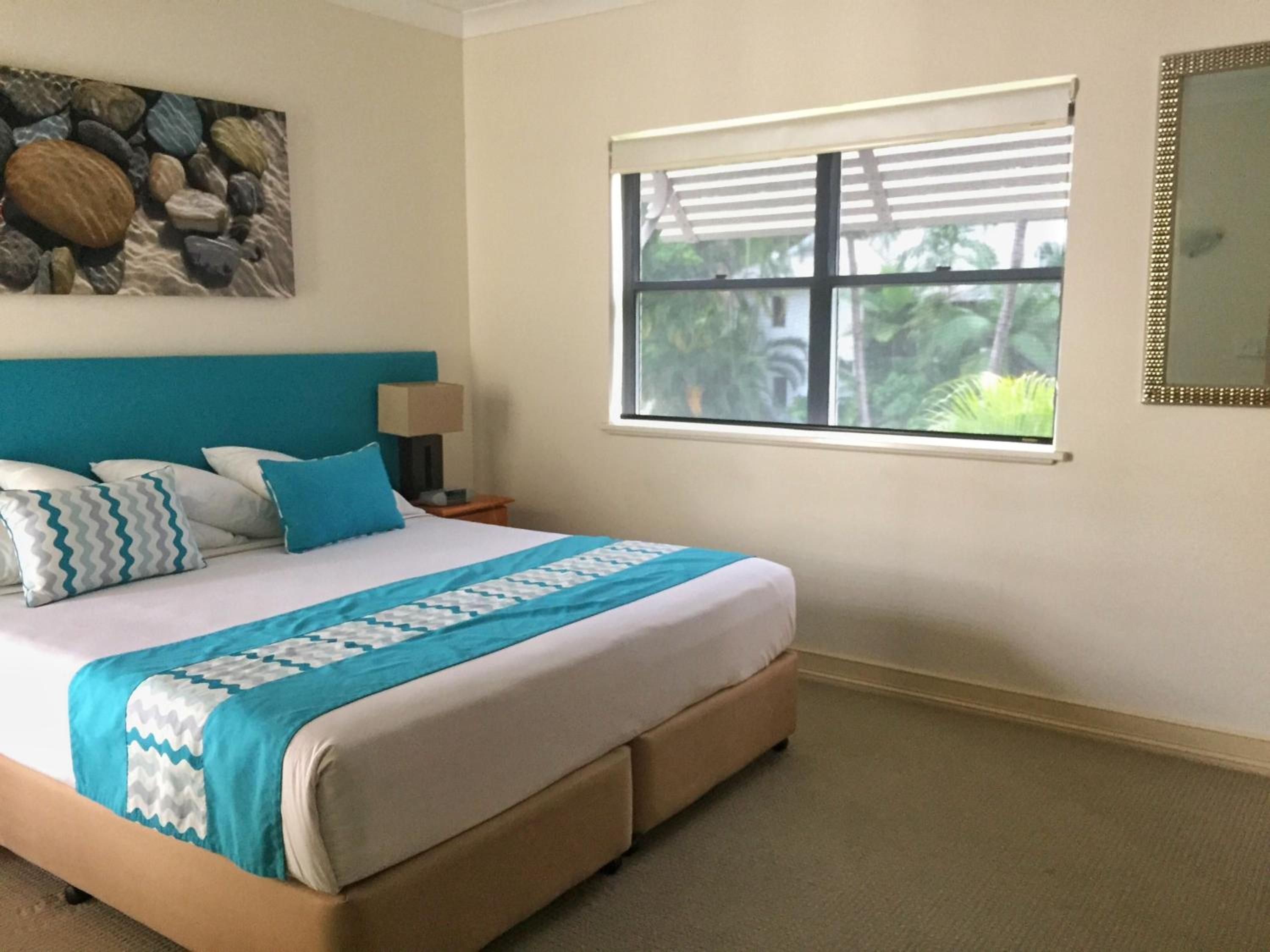 3 Bedrooms, Town House