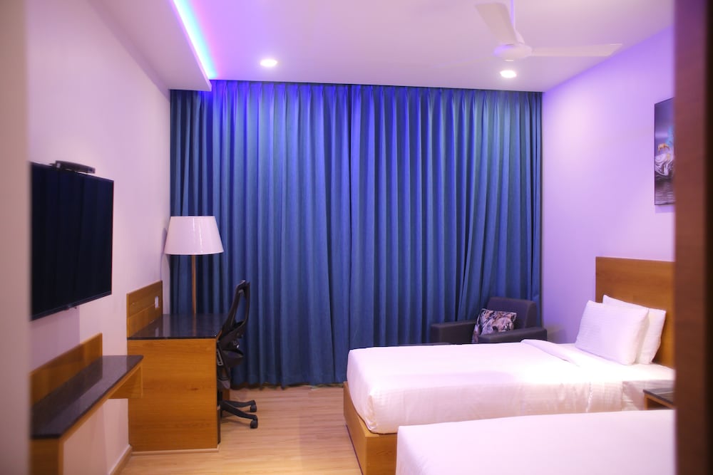 Comfort Inn Kaikaluru 13/31