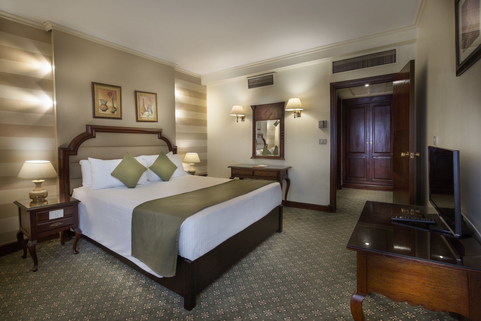 rooms