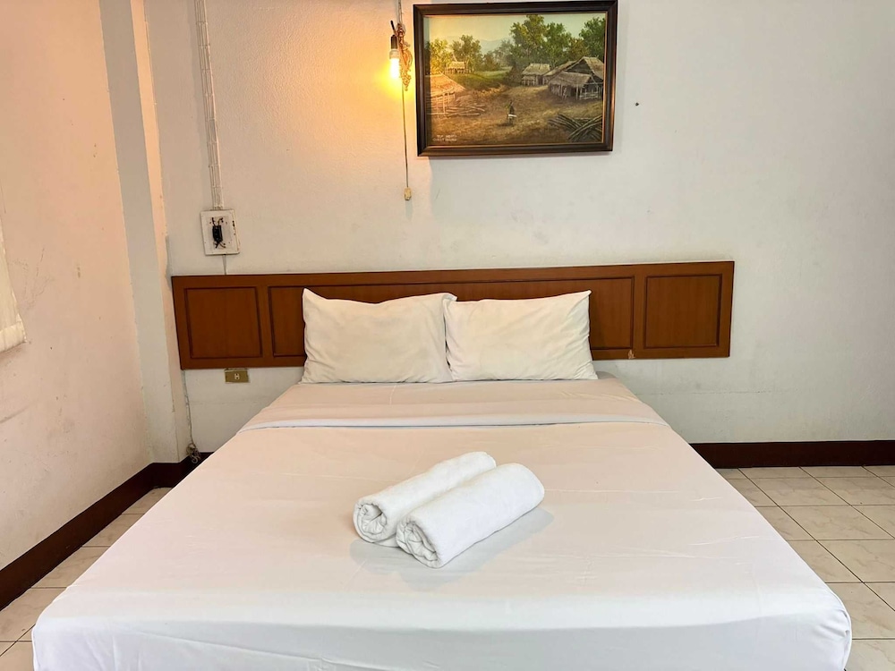 Hotel O Top North Guesthouse 18/32