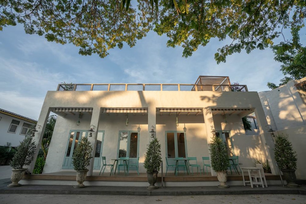 Resort de Paskani 1/50