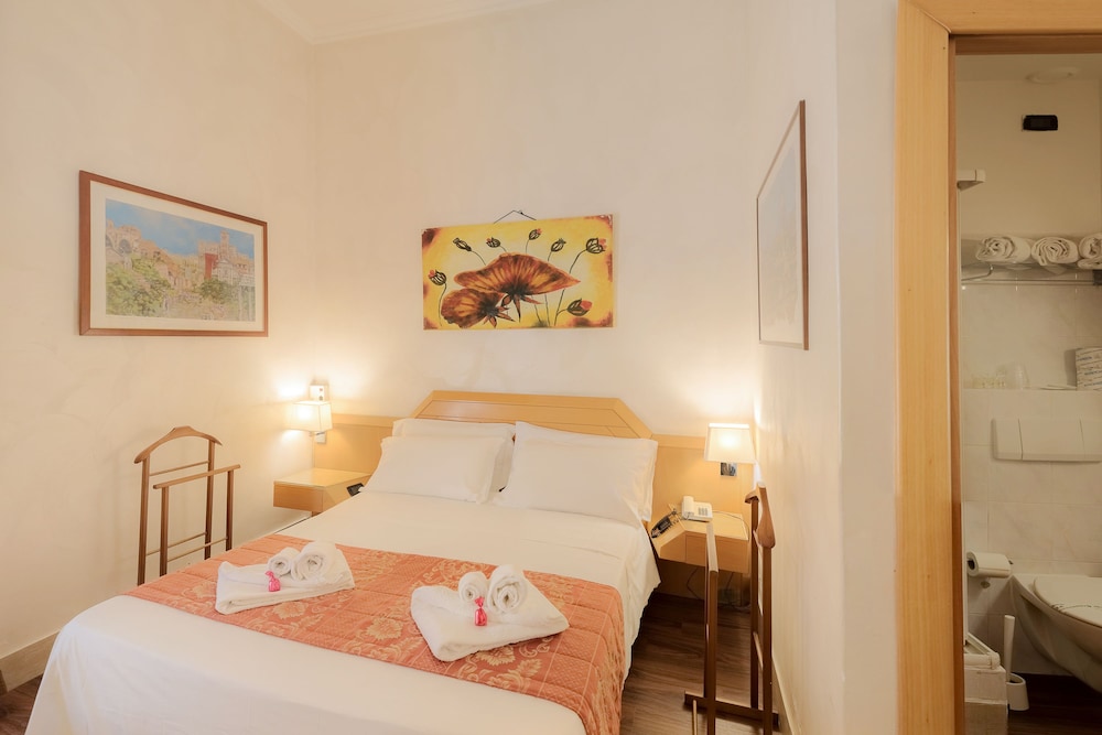 Giotto Flavia Hotel 18/36