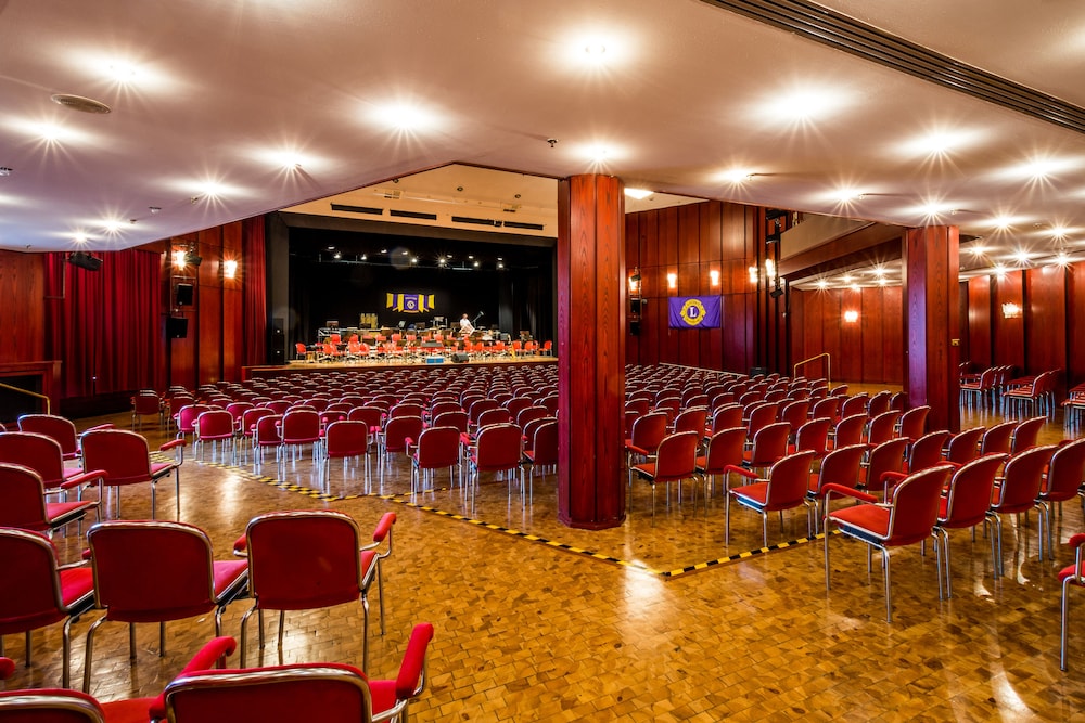Sachsenwald Hotel Reinbek 32/48