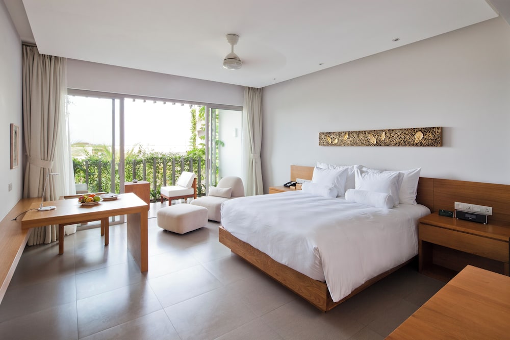 غرفة بسرير كينج، NAMAN RETREAT 4/8