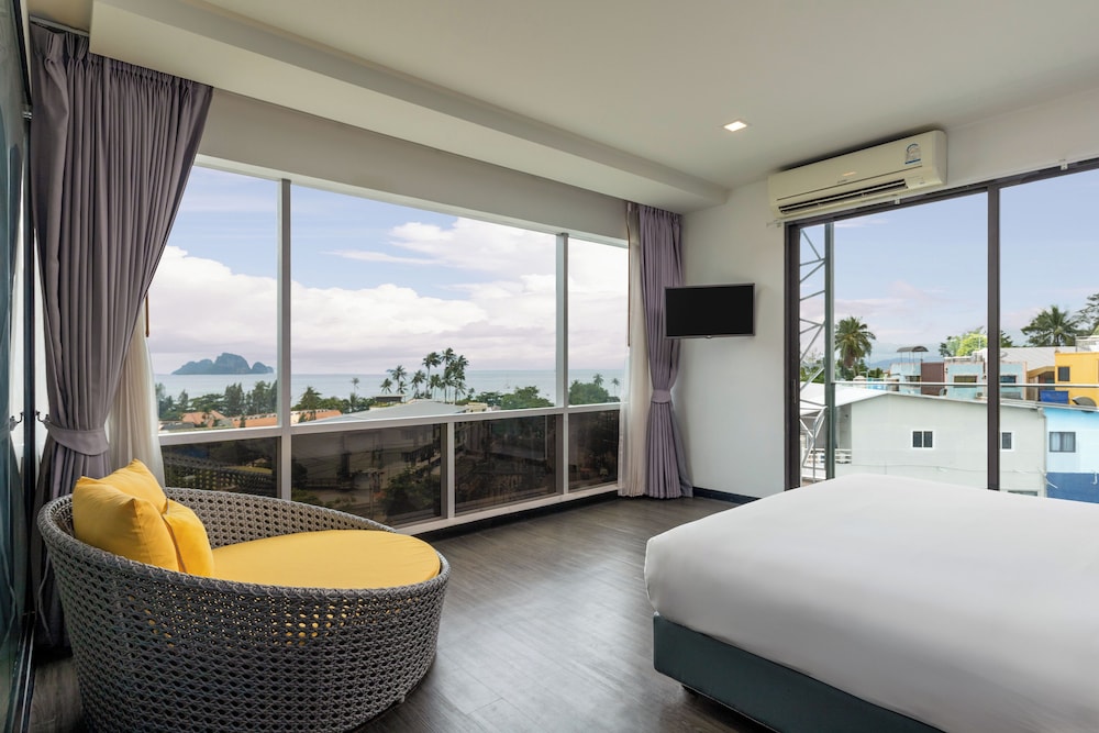 Wake Up Aonang Hotel 42/69