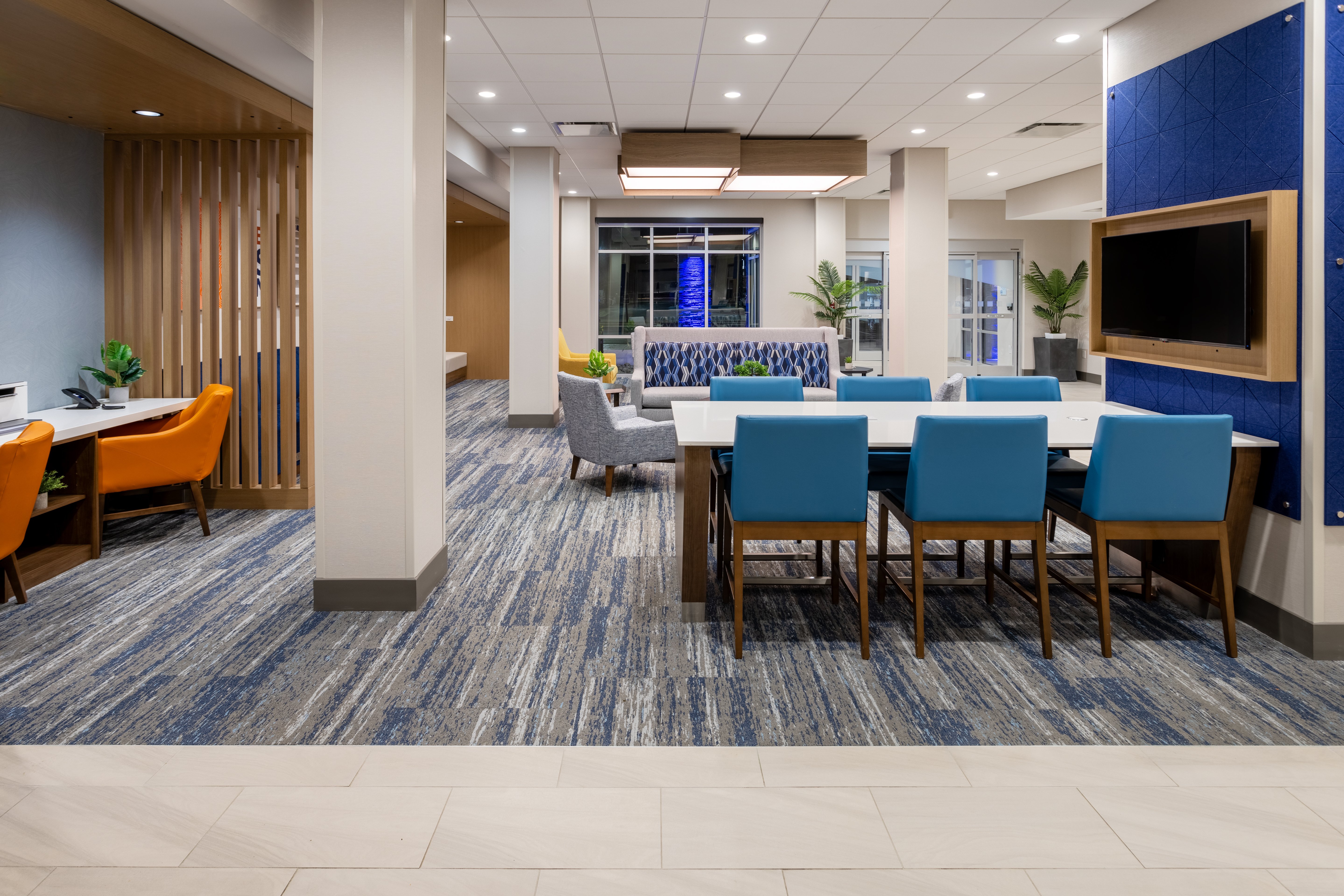 Holiday Inn Express & Suites Benson, an IHG Hotel 30/34