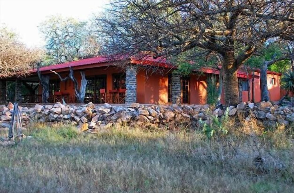Ohange Namibia Lodge 46/50