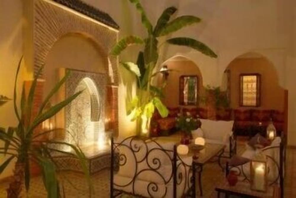 RIAD PETIT KARMELA 7/46