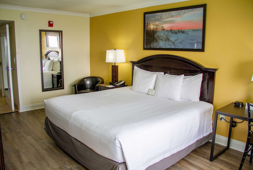 Wyndham Garden Fort Walton Beach Destin 7/55
