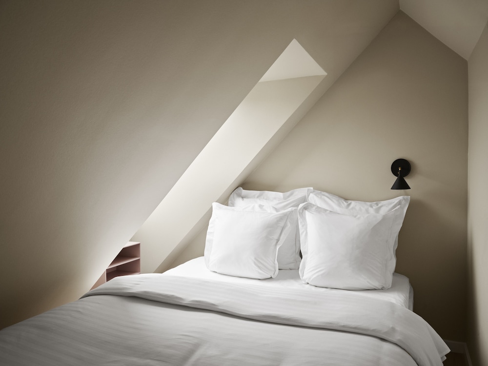 Aura Apartment Hotel 12/38