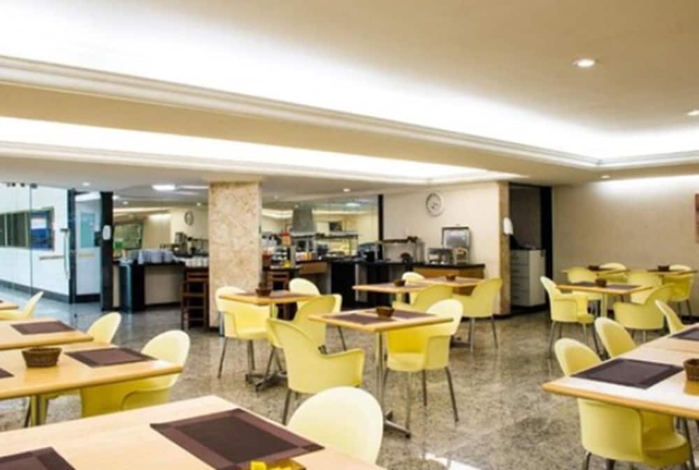 Hotel Nacional Inn Recife Aeroporto 60/72