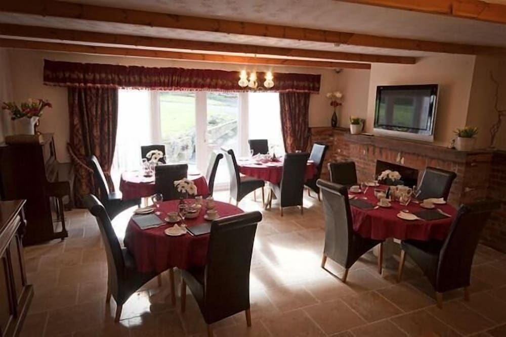 Lovesgrove Country Guest House 32/50
