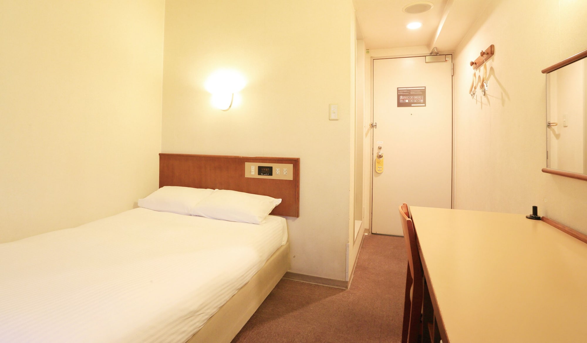 Semi Room, Semi Double Bed