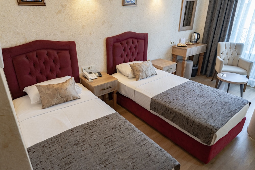 Konur Hotel 17/50