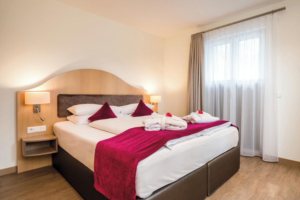 Villa Ludwig Suite Hotel 15/50