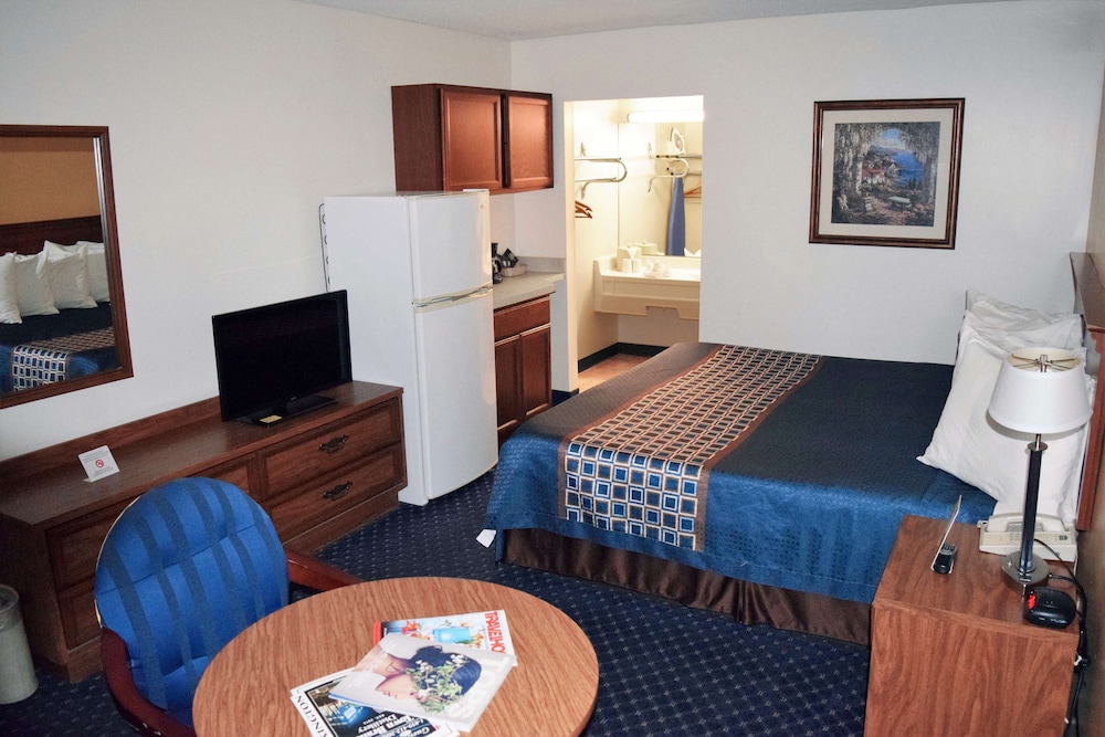 Bluegrass Extended Stay Hotel 23/57