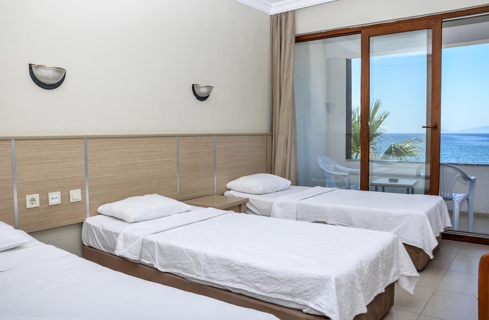 Dikelya Otel 11/50