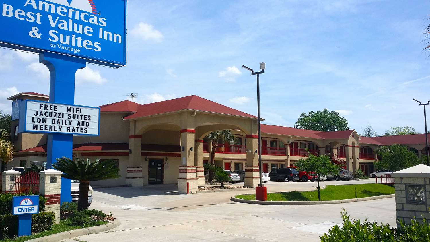 Americas Best Value Inn & Suites Houston NE 4/18