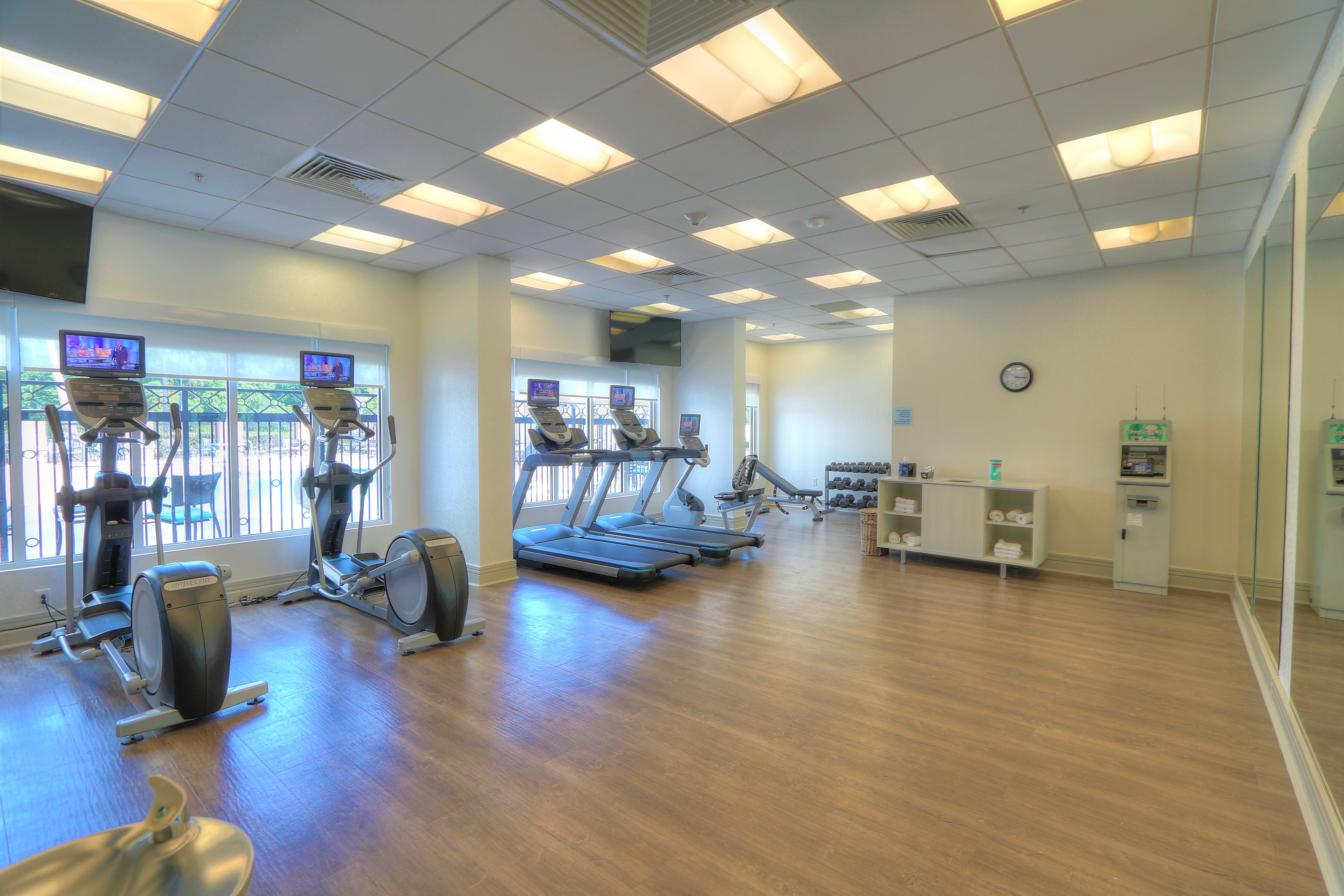 Holiday Inn Express Hotel Suites Mobile Saraland 35/54