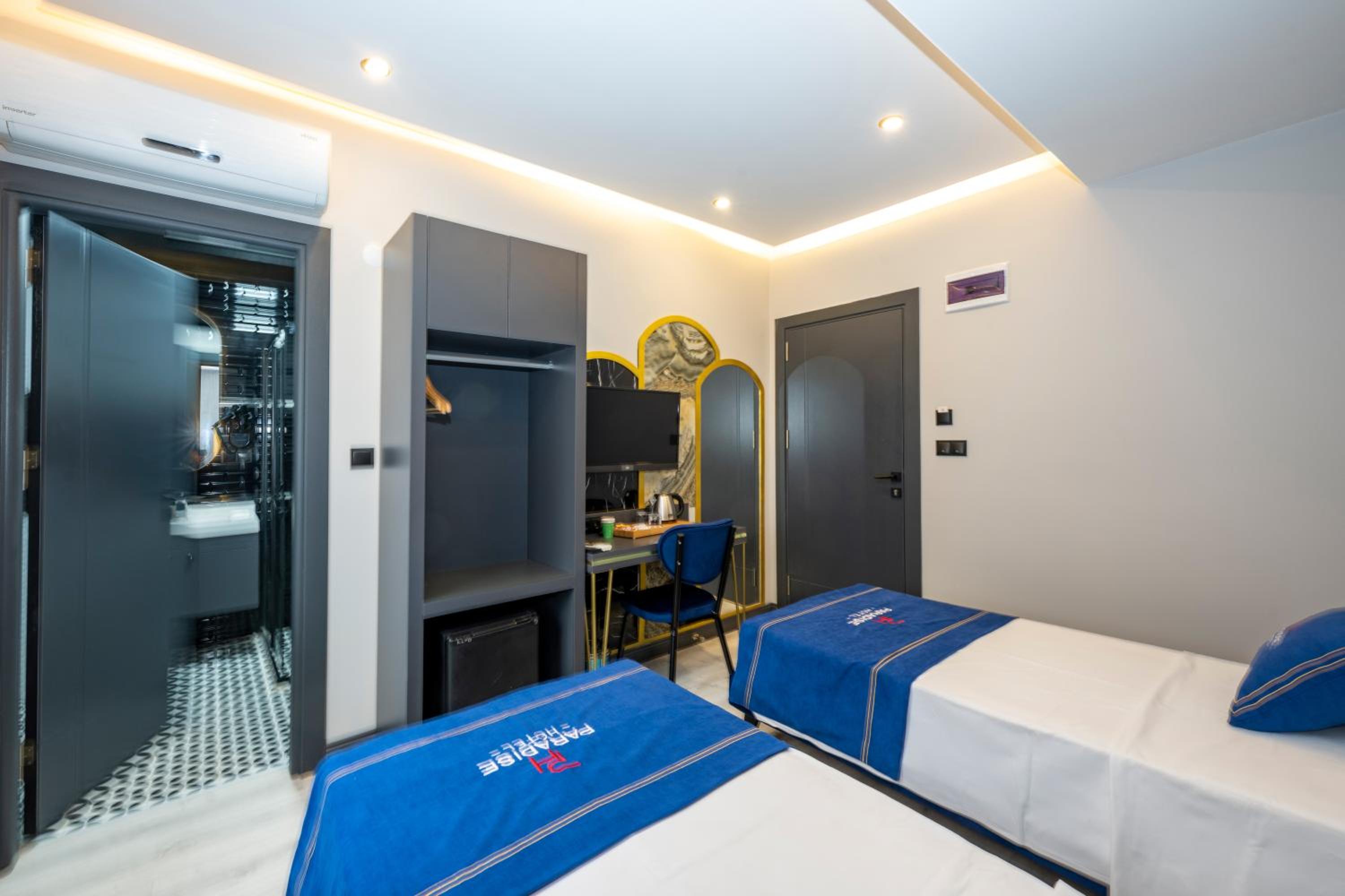 rooms
