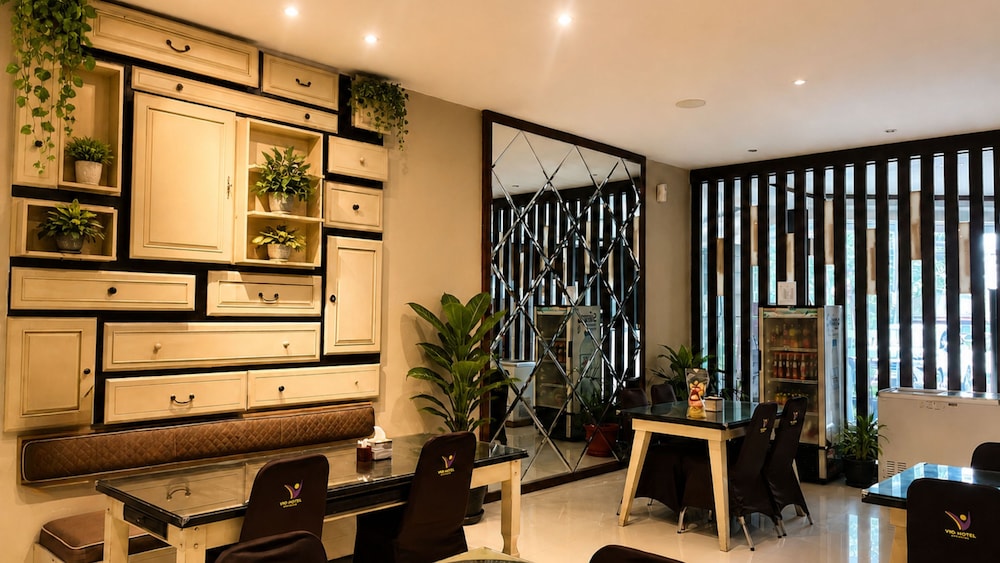 Vio Cimanuk Hotel 44/68