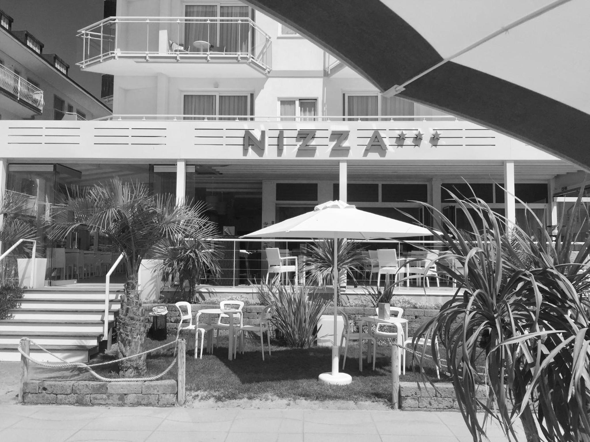 Hotel Nizza Fronte Mare 6/49