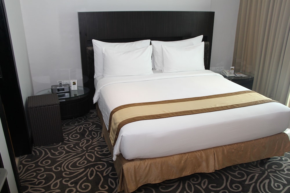 SWISS-BELHOTEL BALIKPAPAN 11/58