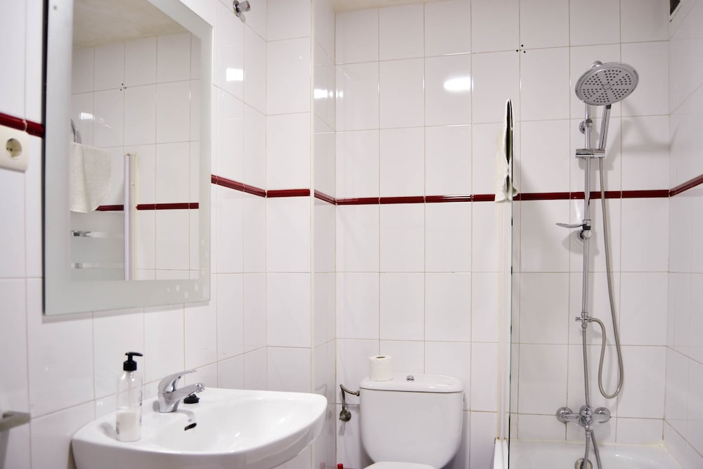Apartamentos Marques De Guadiaro 1 44/51