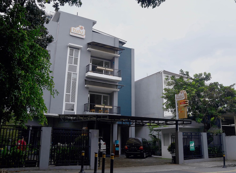 Tuju WK Homes Syariah 8/29