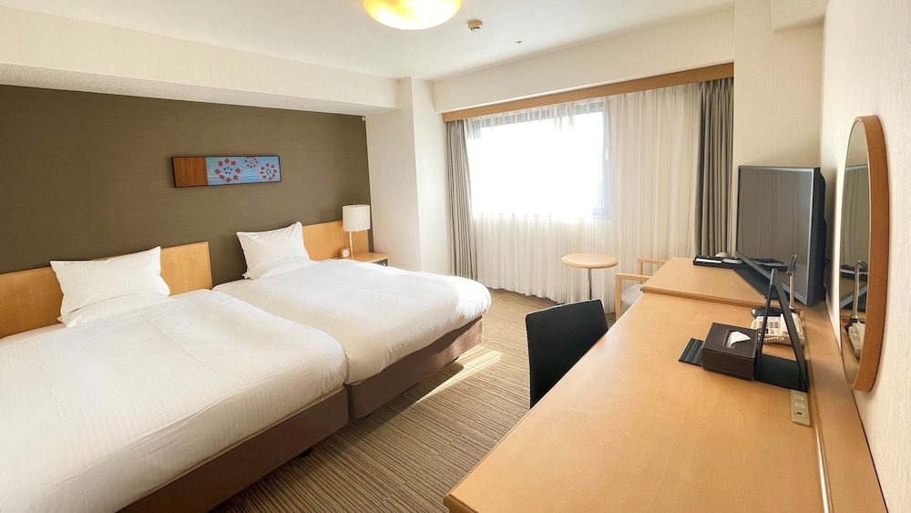 ROOM, TWIN BEDS