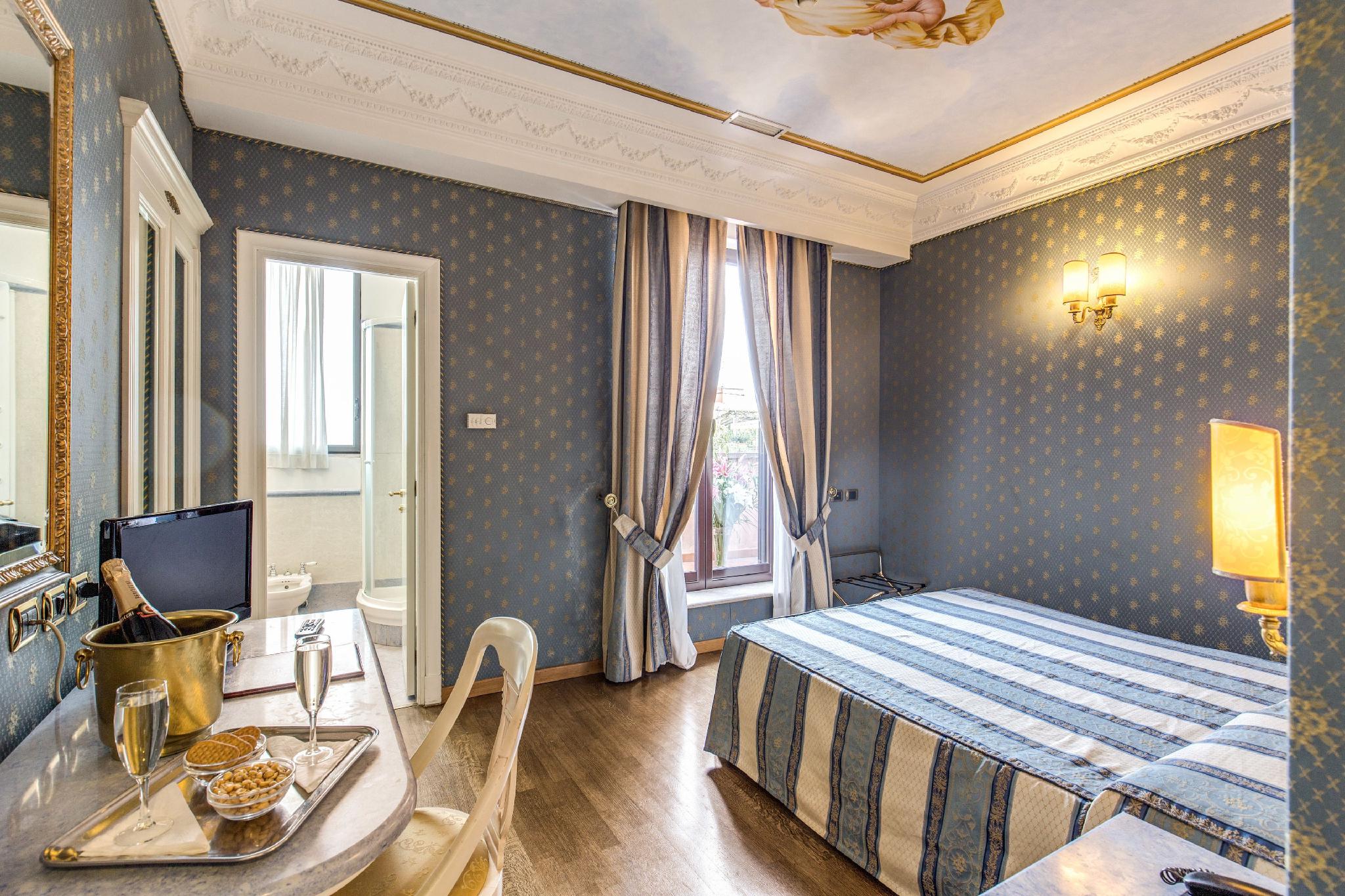 Superior, Double or Twin Bed