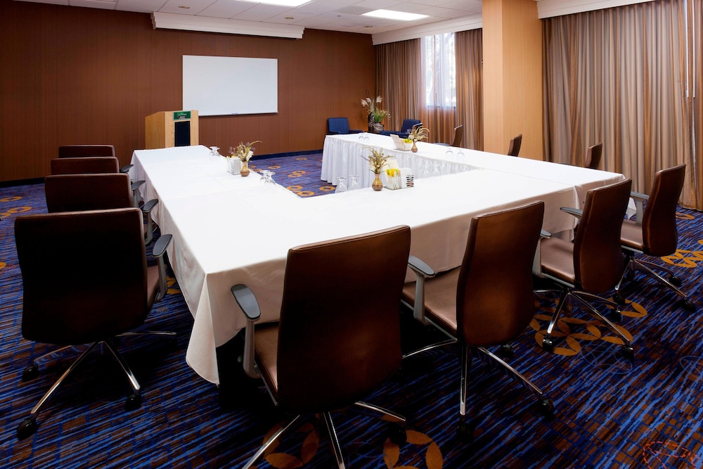 Courtyard by Marriott Cypress Anaheim / Orange County 42/46