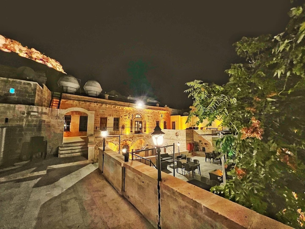 Fairouz Otel 6/50