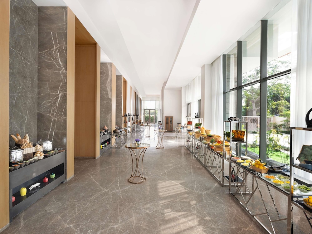 Novotel New Delhi City Centre 46/50