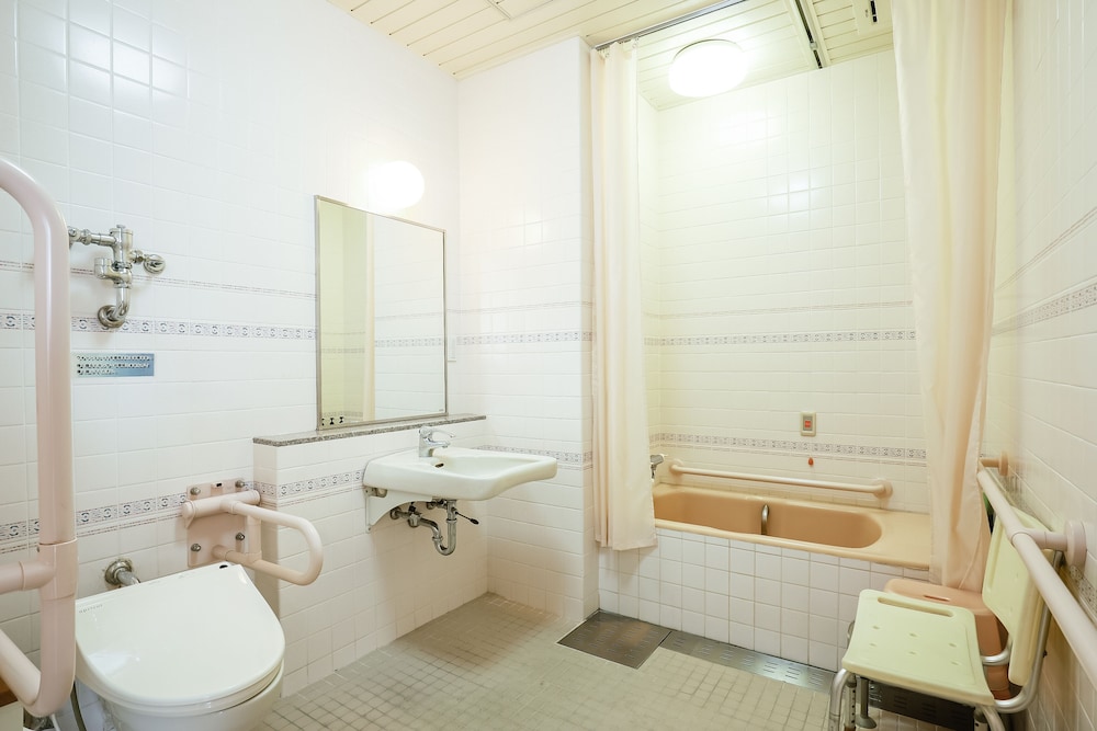 Kamenoi Hotel Kannonji 48/49