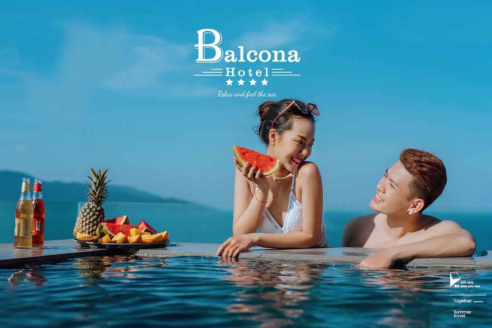 Balcona Hotel Da Nang 39/72
