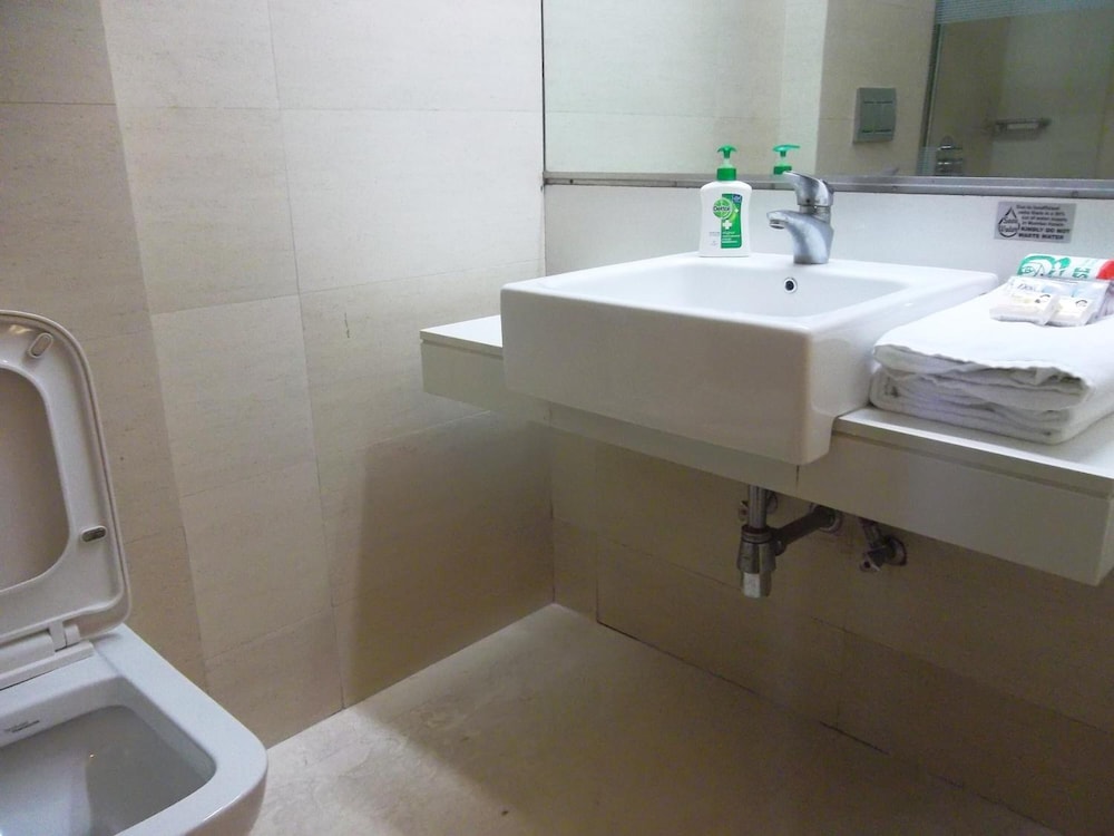Hotel Elphinstone Annexe 30/53
