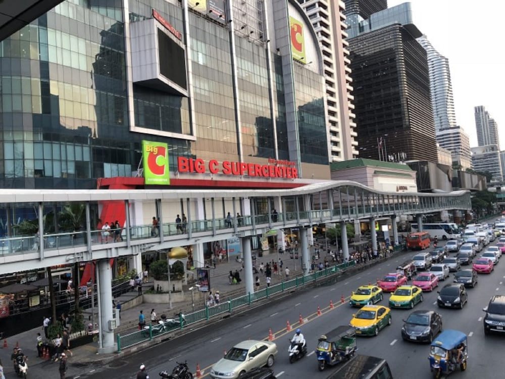 The Konnect Hotel 9/50
