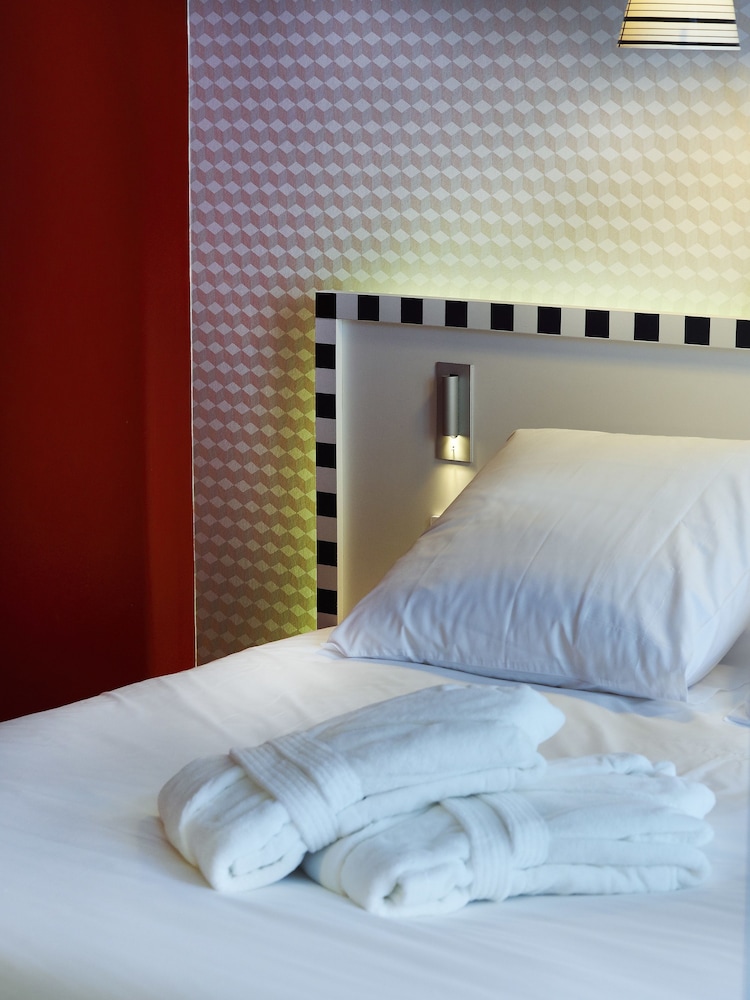 Hotel Mercure Brest Centre Les Voyageurs 23/72