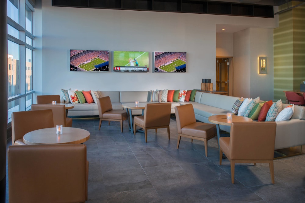 RESIDENCE INN BALTIMORE AT THE JOHNS HOPKINS MEDICAL CAMPUS 44/54
