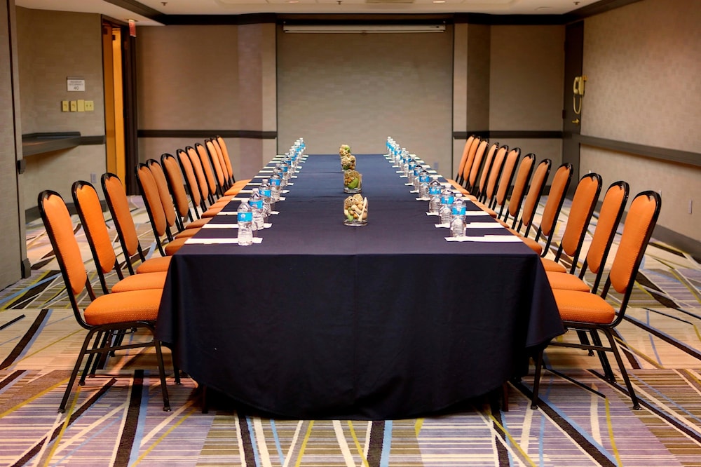 DoubleTree Suites by Hilton Raleigh - Durham 62/82