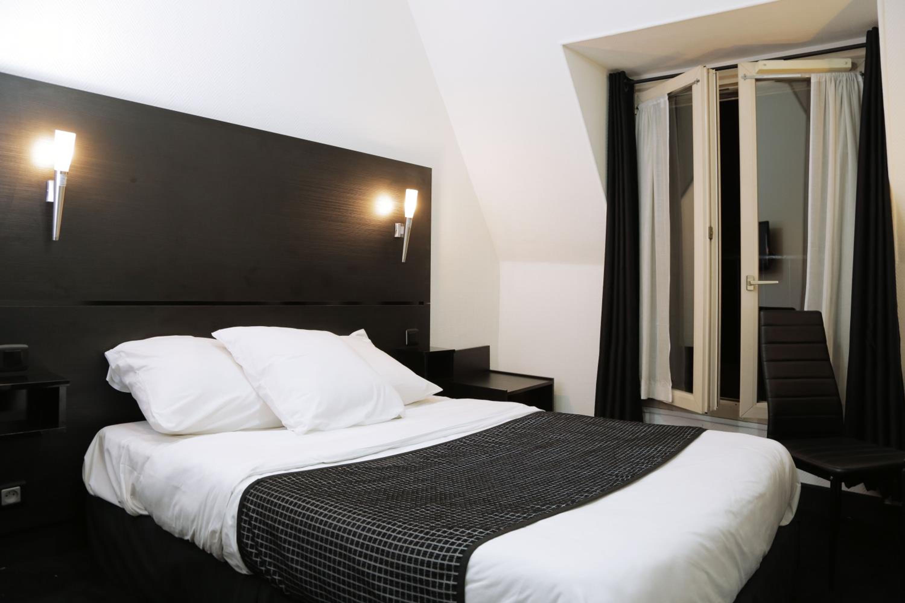 Room, Single