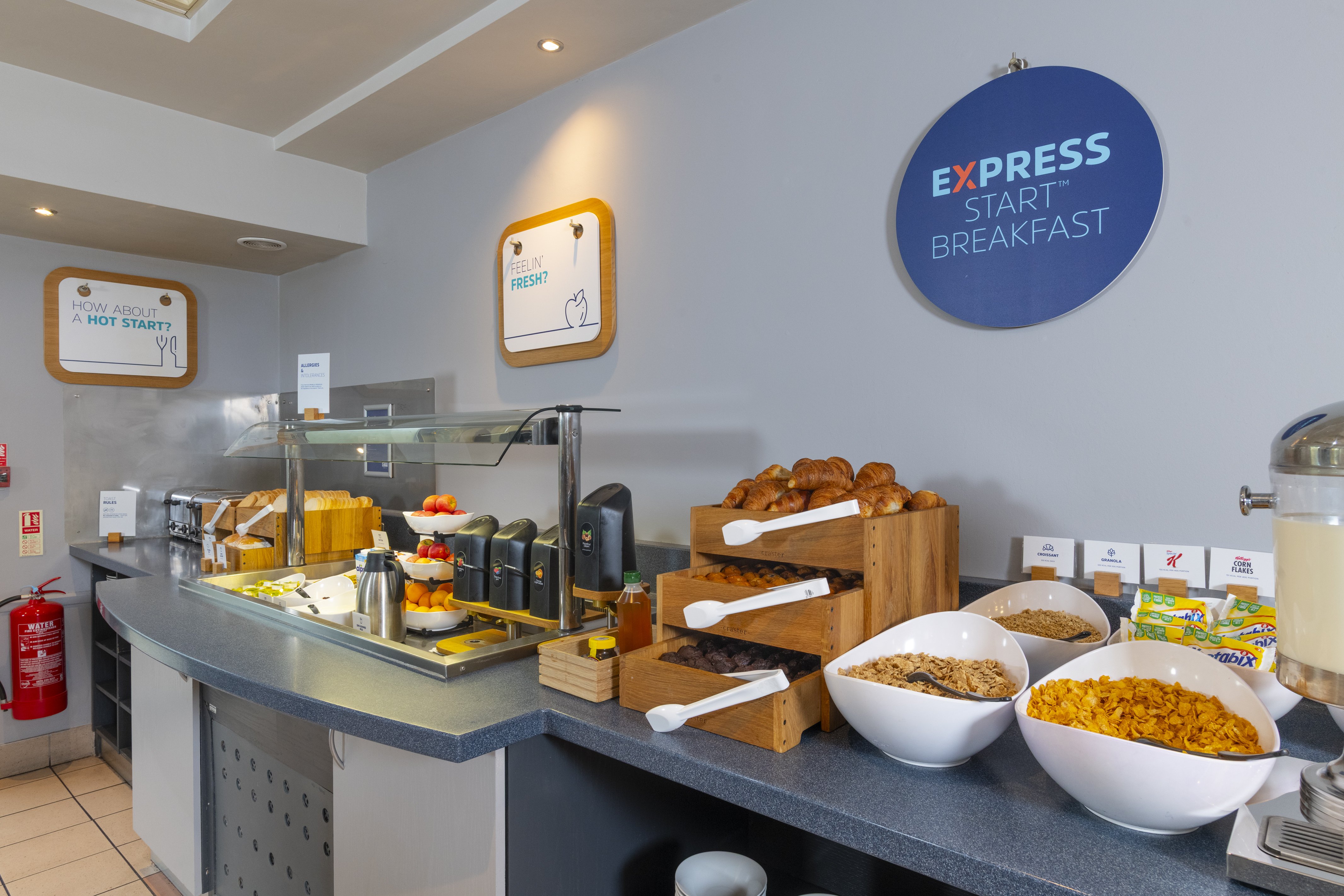 Holiday Inn Express Droitwich Spa 24/45
