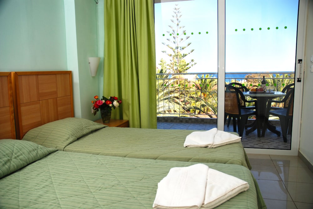 Admiral Hotel 17/27