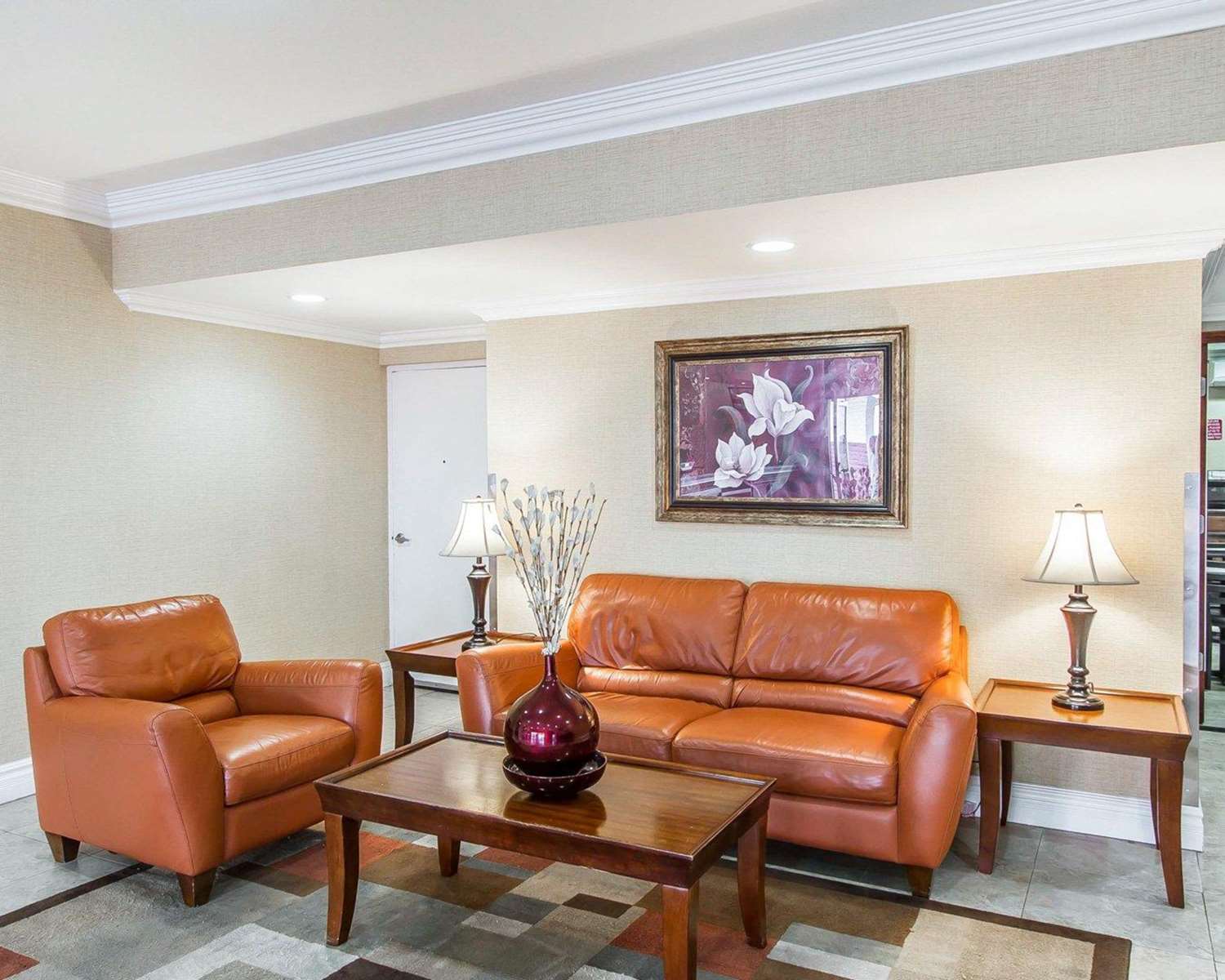 Super 8 by Wyndham Mesa Downtown Near Convention Center 14/20