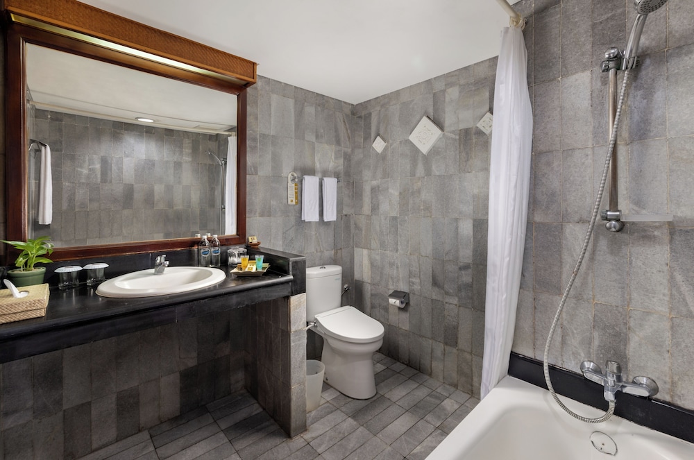 The Jayakarta Bali Beach Resort & Spa ( X Jayakarta Residence ) 50/50