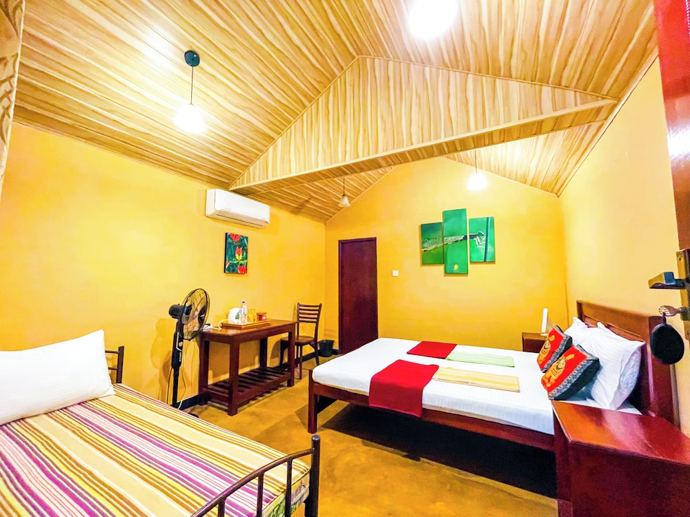 Niyagala Lodge 13/50