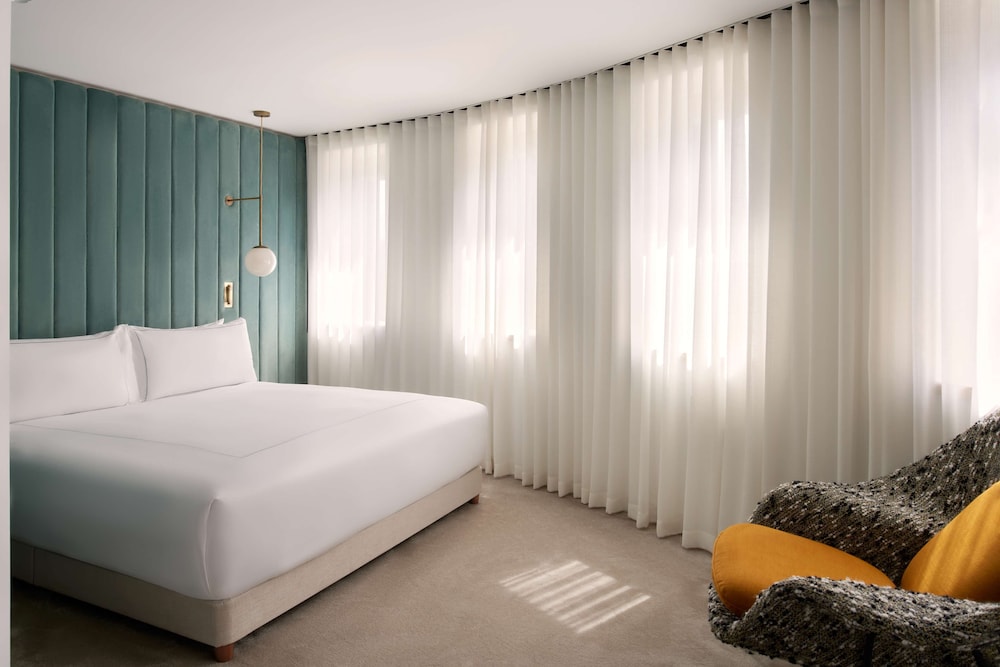 Canopy by Hilton London City 5/49
